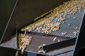 Chauffage au granulé de bois : la filière française reprend des couleurs en 2024