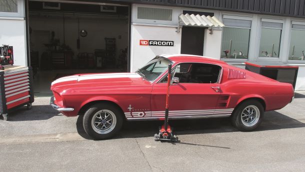 Mustang restaurée par FACOM : le projet d’une marque centenaire