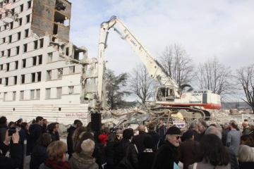 Le plus grand chantier de déconstruction d’Europe officiellement lancé à Clermont-Ferrand par Assemblia