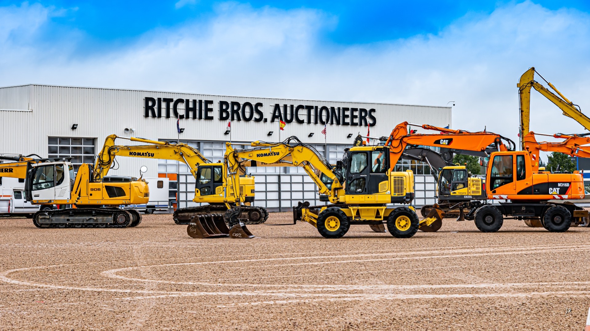 The second-hand market leader is committing to its French communities Ritchie Bros.